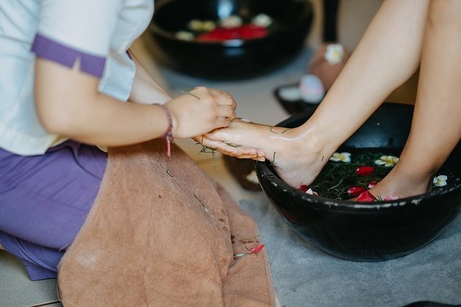 Bali Luxury Spa 2 Hour massage & Flower bath - Yogurt moisturizer for 15 minutes