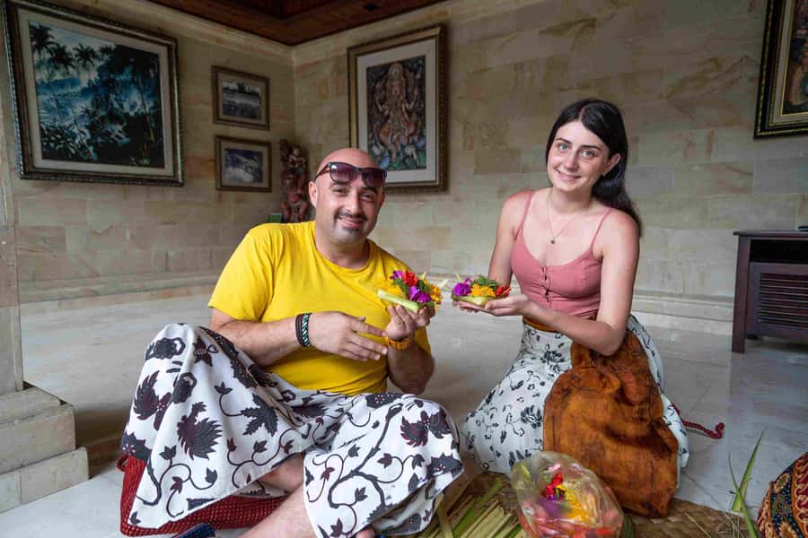 Bali: Making Canang Sari Make Offering for Ritual Bali - Key points to know before booking