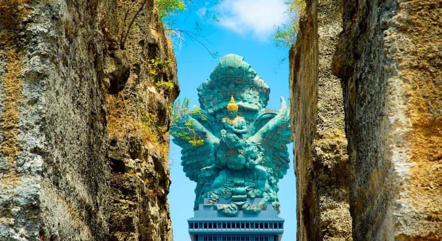 Bali: Melasti Beach, GWK Cultural park, Kecak, Turtle Island - Pandawa Beach for clean water and a proper swim