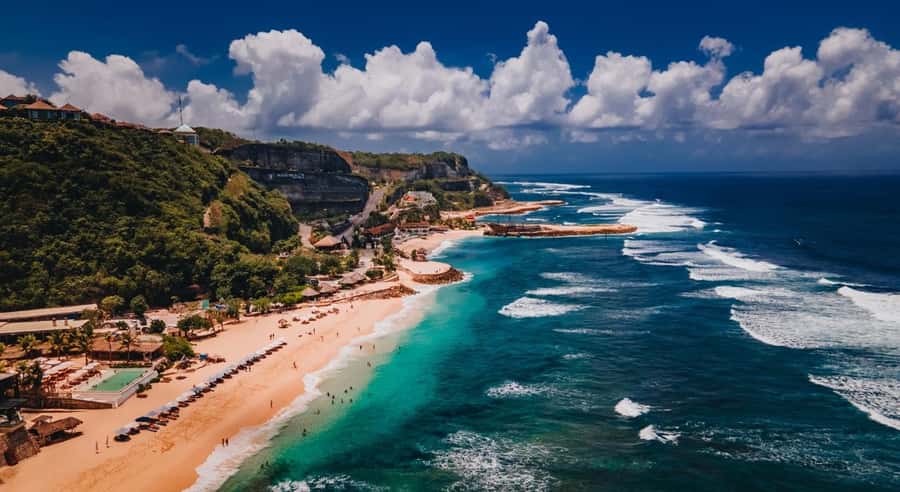 Bali: Melasti Beach, GWK Cultural park, Kecak, Turtle Island - Comfort, walking, and what to pack