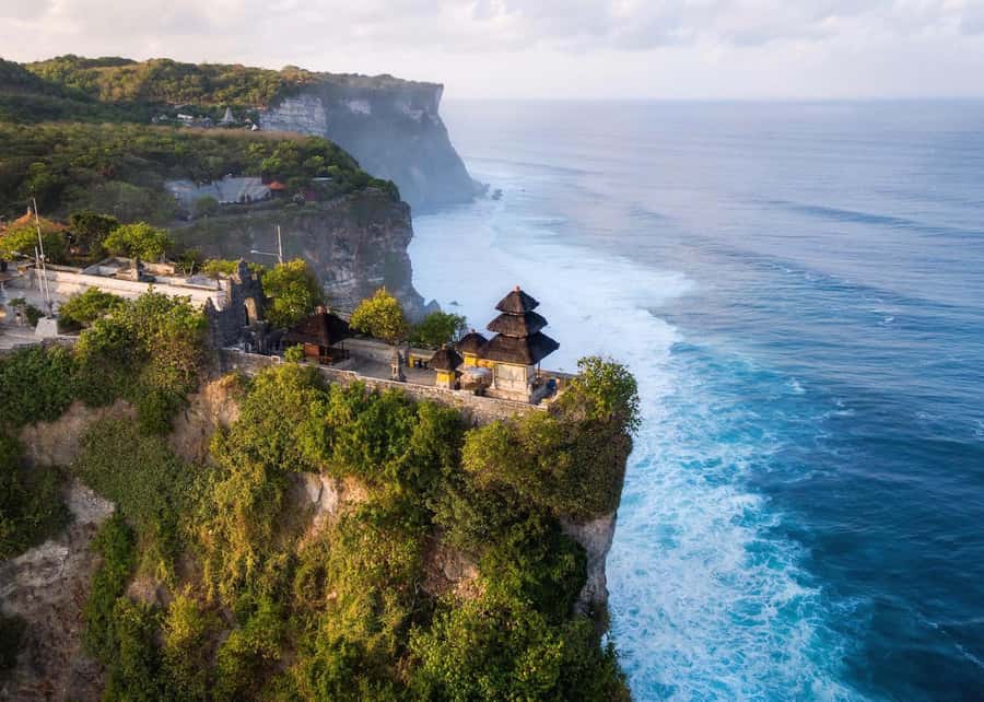 Bali: MELASTI BEACH SUNSET KECAK DANCE WITH DINNER PACKAGES - Melasti Beach brings the sunset and performance together