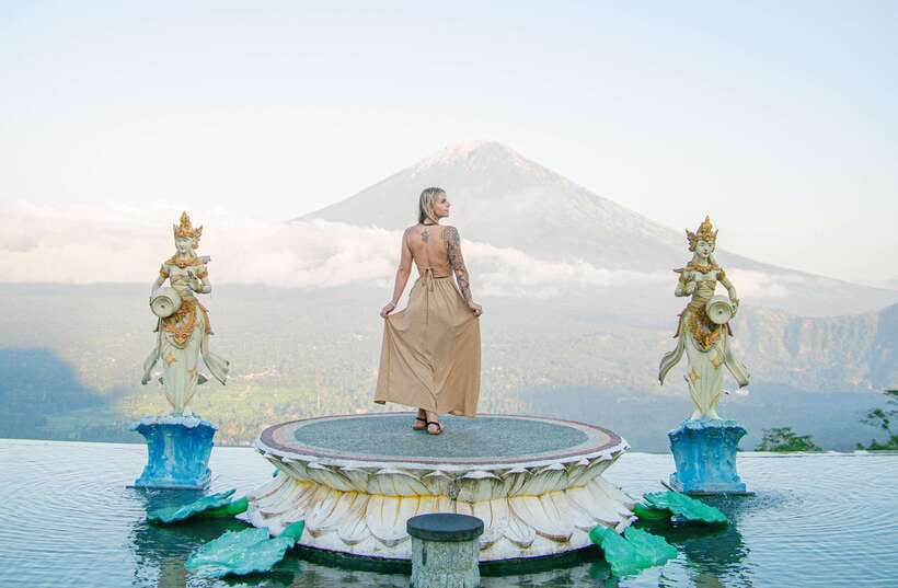 Bali: Most Iconic Spot Private Tour (All Inclusive) - Tirta Gangga’s royal pools and stone paths