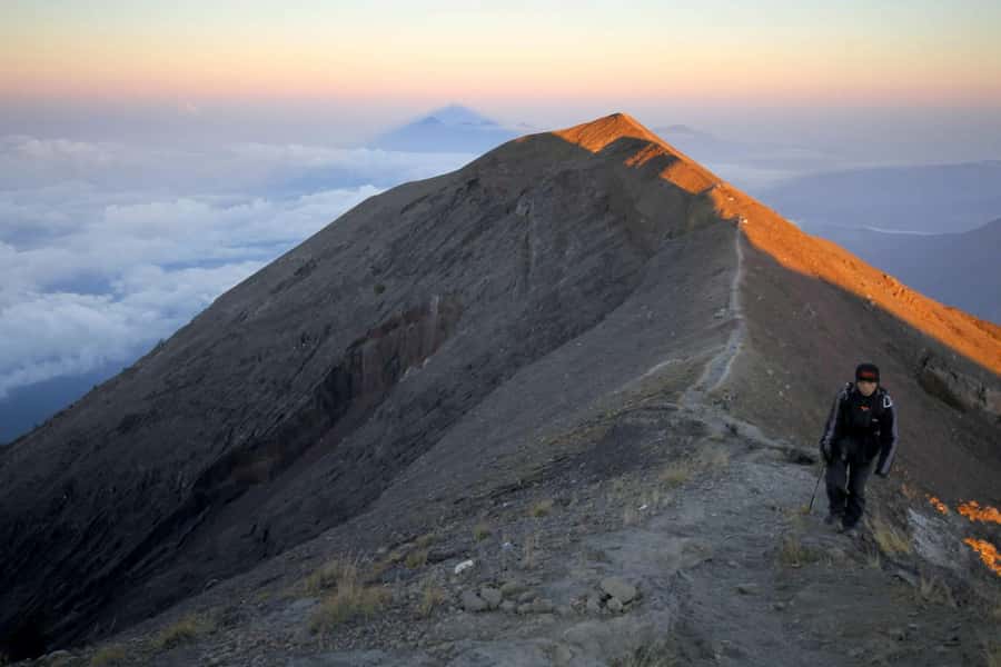 Bali/Mount Agung: Sunrise Trekking Adventure With Transfers - What to pack for a safer climb