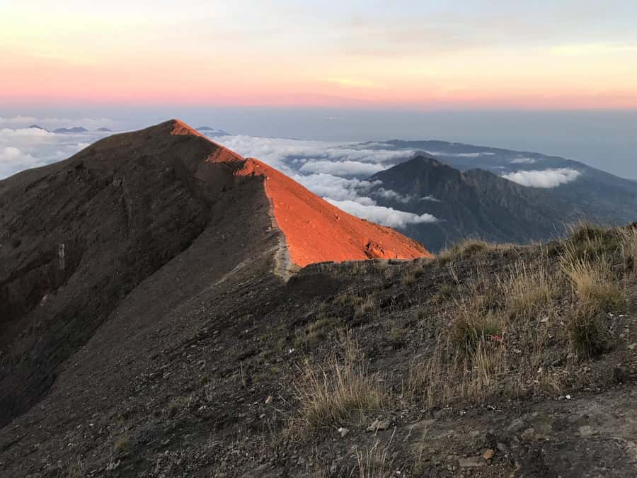 Bali: Mount Agung Sunrise Trekking Tour via Besakih Temple - Waiting at about 2,600 meters