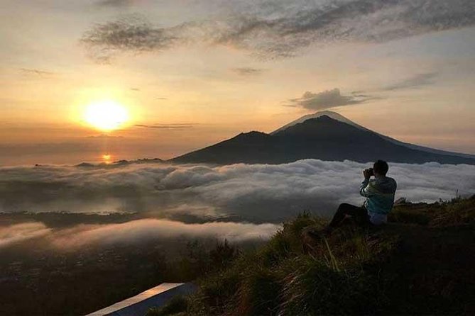 Bali Mount Batur Guide - A 2:00 AM start from Seminyak