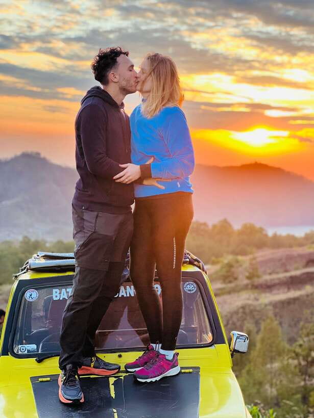 Bali: Mount Batur Jeep Sunrise with Transfers & Breakfast - Relaxing at Batur Natural Hot Spring