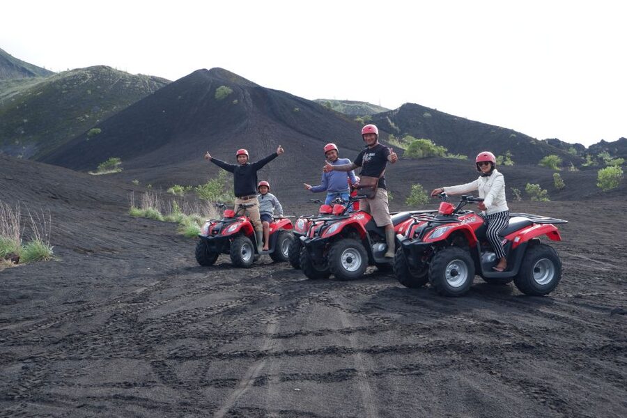 Bali: Mount Batur Quad Bike Tour and Natural Hot Springs - Coffee, tea, and a final stop