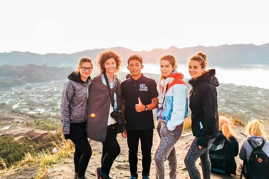 Bali: Mount Batur Sunrise Guided Hike and Natural Hot Spring - The Descent Is Easier, But Watch Your Feet