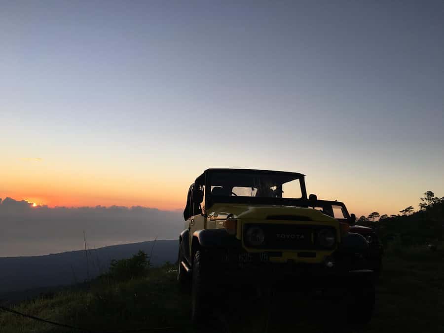 Bali: Mount Batur Sunrise Jeep Tour with Jungle Swing - Crossing Batur Black Lava