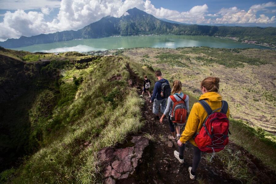 Bali: Mount Batur Sunrise Trek and White Water Rafting - The dusty descent and the shower that saves the day
