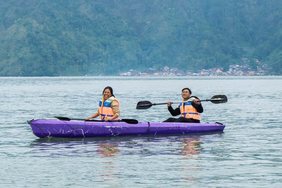 Bali: Mount Batur Sunrise Trek & Lake Batur Canoe Tour - Mount Batur at a glance