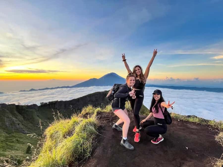 Bali: Mount Batur Sunrise Trek & Ubud Zip-Line Adventure - Descending Mount Batur and changing pace in Ubud