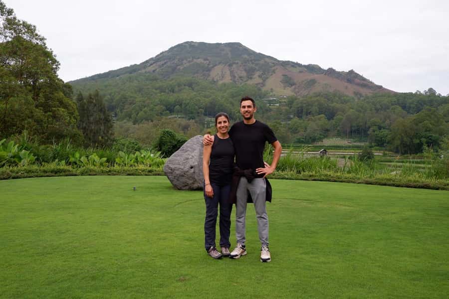 Bali: Mount Batur Sunset Trek with Picnic - Sunset at Mount Batur