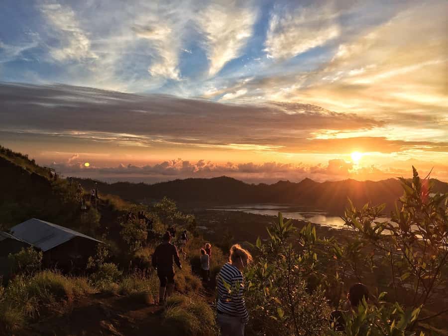 Bali: Mount Batur Sunset Trek with Picnic - Descending after dark