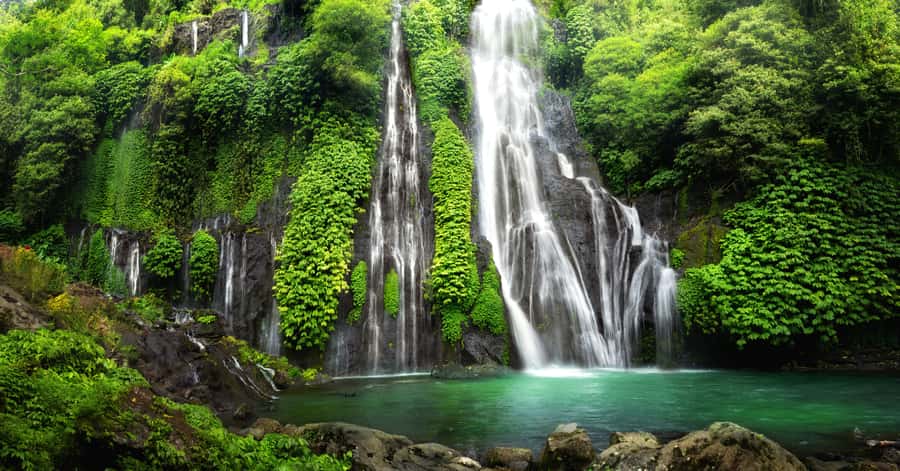 Bali: Munduk Waterfalls Trek, Twin Lakes and Temple Tour - A local lunch worth adding