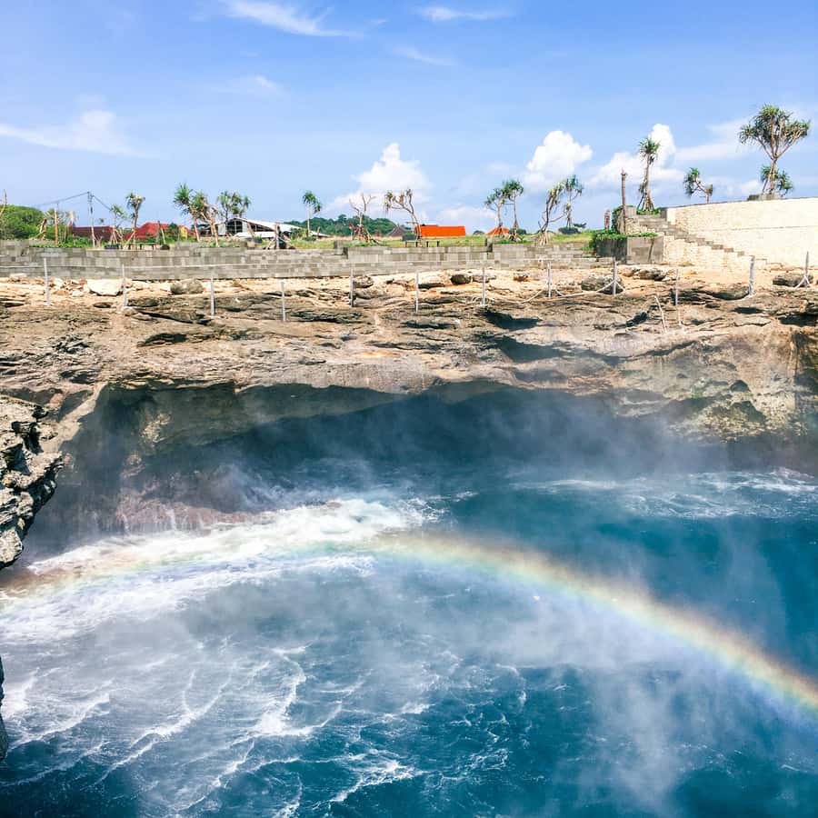 Bali: Nusa Lembongan Island Tour with Lunch & Transfers - Lunch, pool time, and the final wait