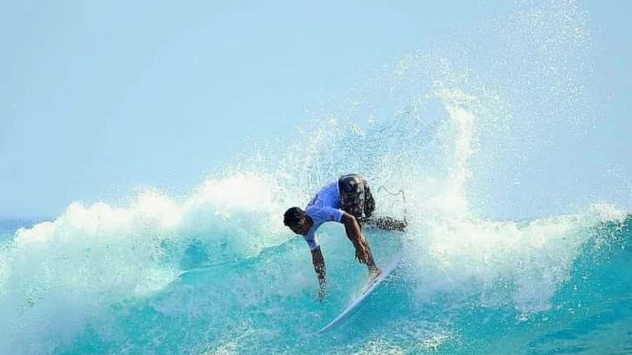 Bali: Nusa Lembongan Surf Lesson for All Levels - The guided surf session is the heart of the experience