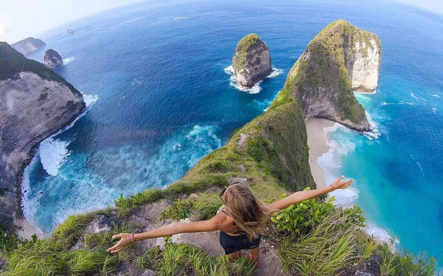 Bali & Nusa Penida: 2-Day Highlights Instagram Tour - What this two-day Bali and Nusa Penida tour is really like