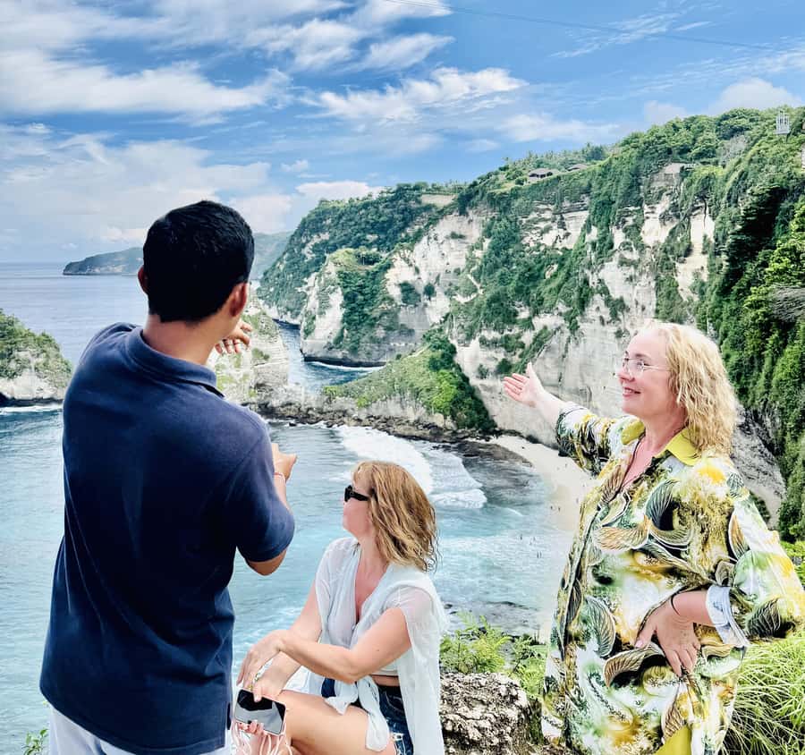 Bali: Nusa Penida 2-Day Trip with Accommodation & Meals - Day two: Kelingking Beach and the T-Rex cliff