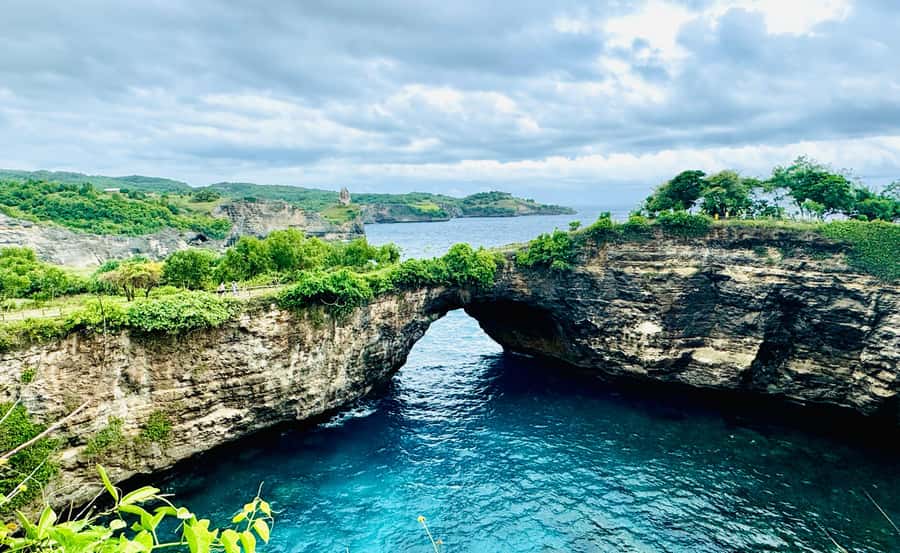 Bali: Nusa Penida 2-Day Trip with Accommodation & Meals - What the $93 price really covers