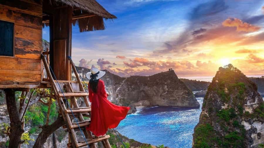 Bali/Nusa Penida: East & West Highlights Full-Day Tour - Kelingking Beach and the famous T-Rex cliff