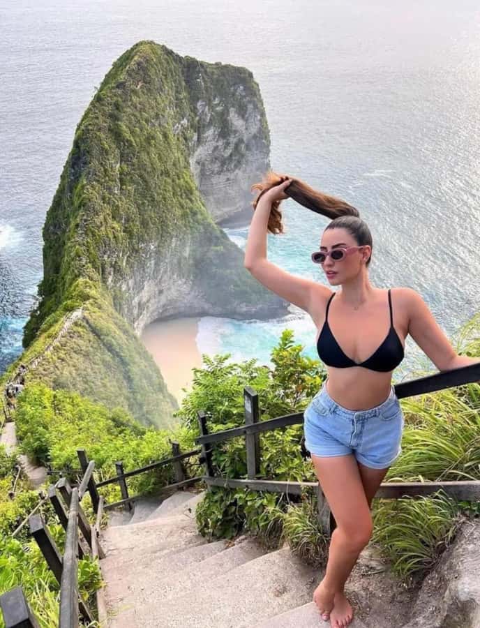 Bali - Nusa Penida Highlight Snorkeling and Land Tour - Kelingking Beach and its famous cliff view