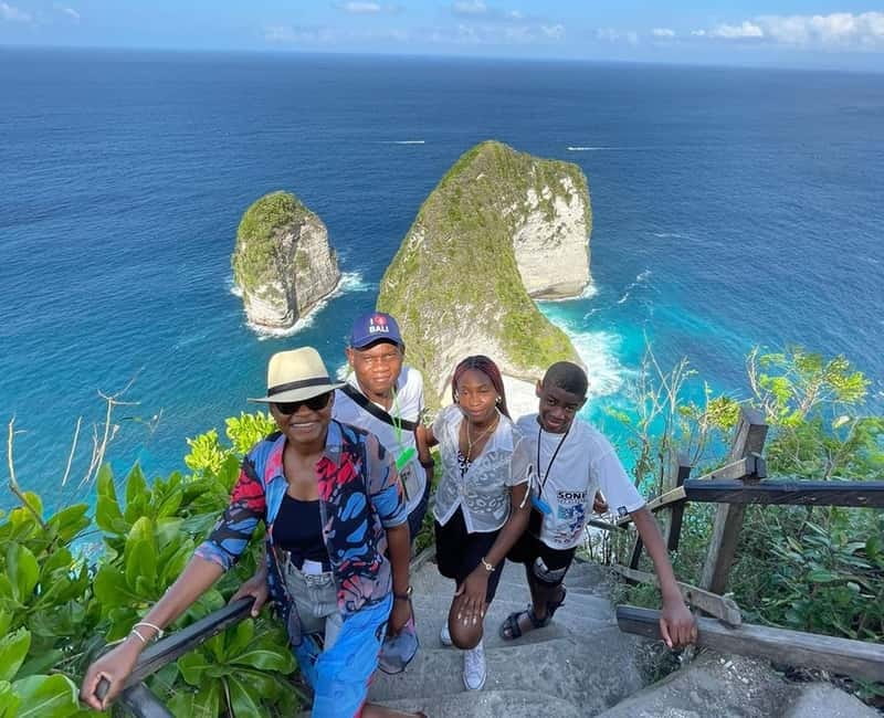 Bali: One Day Trip Nusa Penida with All Inclusive - The island roads are part of the deal