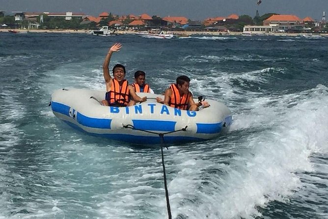 Bali Parasailing Adventure,Banana Boat,Jet Ski and Donut Boat with Transfers - The donut boat brings the biggest laughs