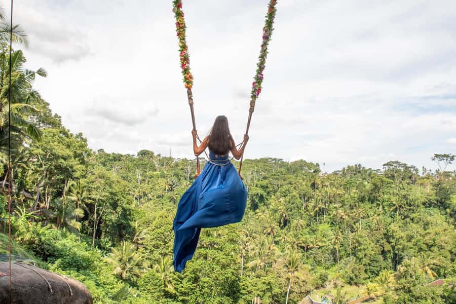 Bali: Photo Shoot with a Private Vacation Photographer - Choosing locations without a fixed sightseeing route