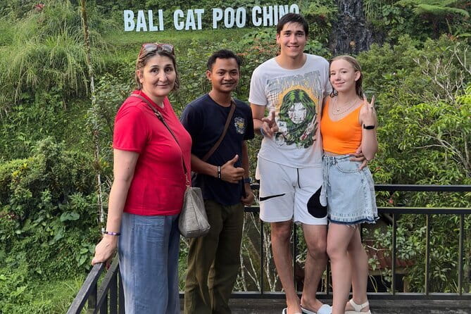 Bali Private Hotel Transfer Point To Point All Area - The ride in an air-conditioned vehicle