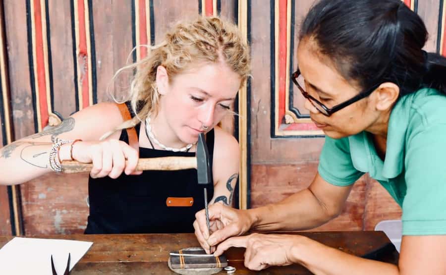 Bali: Private Silver Jewelry Making Class in Ubud - Tohpati batik and the work behind the cloth