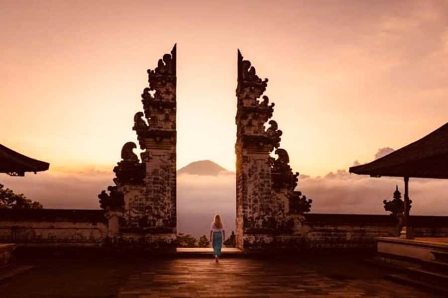 Bali: Private Tour to Lempuyang Temple, Tirta Gangga, and … - Taman Ujung adds royal gardens to the day