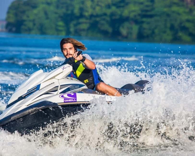 Bali: Private trip Nusa Dua Area, GWK, Jimbaran, and Uluwatu - What the $60 private price really covers