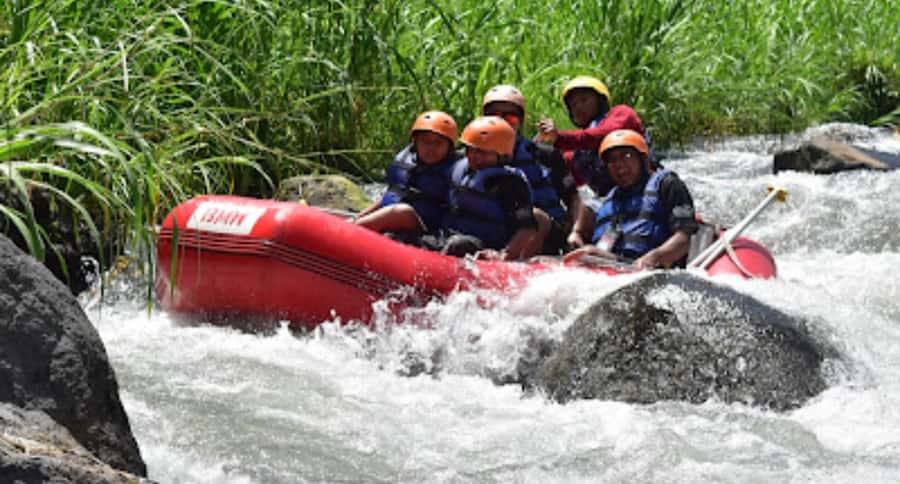Bali Rafting: River Rafting with Zipline Down to the River - Booking details that can save you trouble