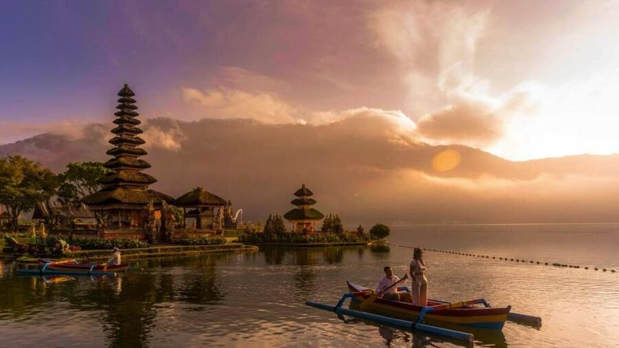 Bali's Golden Embrace: Dazzling Tanah Lot Sunset Expedition - Coffee, Luwak, herbs, and the optional plantation stop