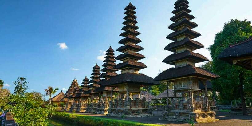 Bali's Golden Embrace: Dazzling Tanah Lot Sunset Expedition - Sangeh and Taman Ayun: clarify the route before booking
