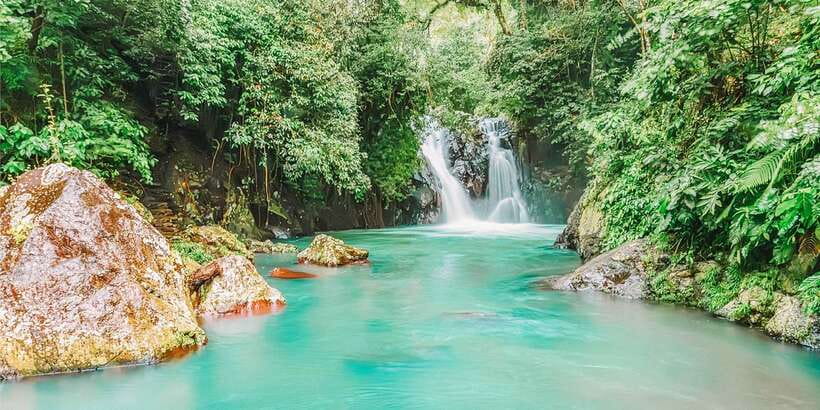 Bali: Secret Garden, Ulun Danu Temple and Waterfall Tour - Key points at a glance