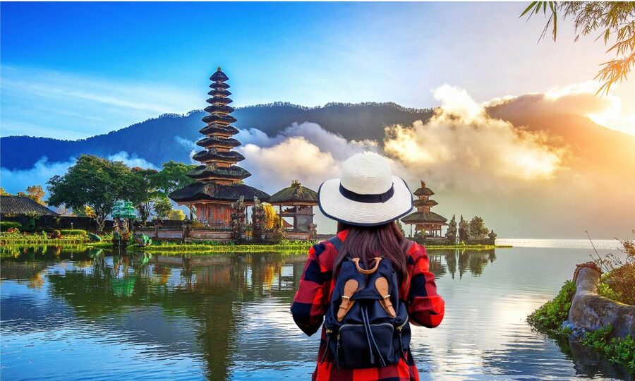 Bali: Secret Garden, Ulun Danu Temple and Waterfall Tour - What to pack for a wet, active day