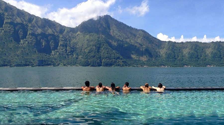 Bali: Shared Mount Batur Sunrise Jeep Tour with Hot Springs - What the $21 price really gives you