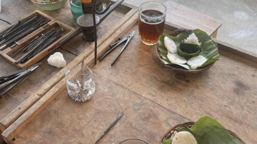 Bali: Sidemen Jewelry Silver Class with 7 Gram of Silver - From silver to a workable piece