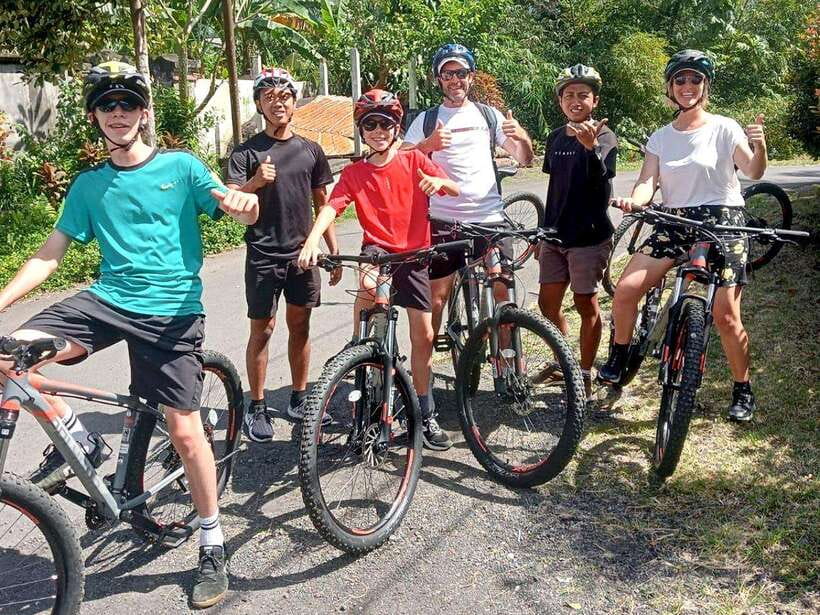 Bali: Sidemen Valley Cycling Tour with Gembleng Waterfall - Key points to know before you book