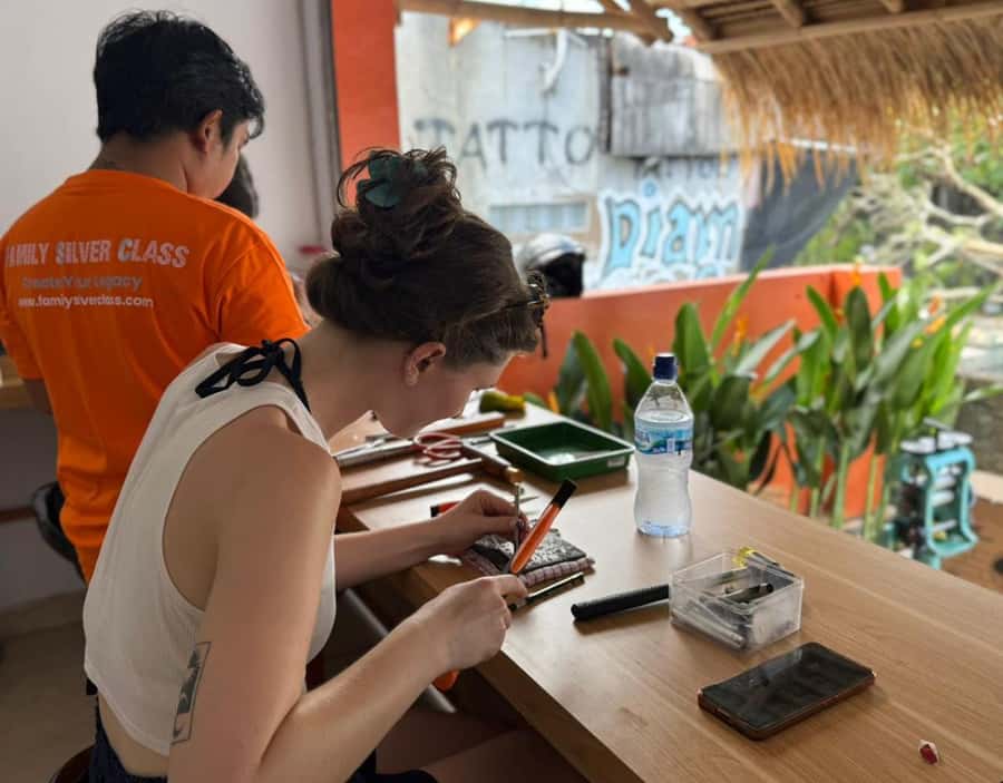 Bali: Silver Jewelry Making Class in Canggu - Meeting the craftsmen in Canggu
