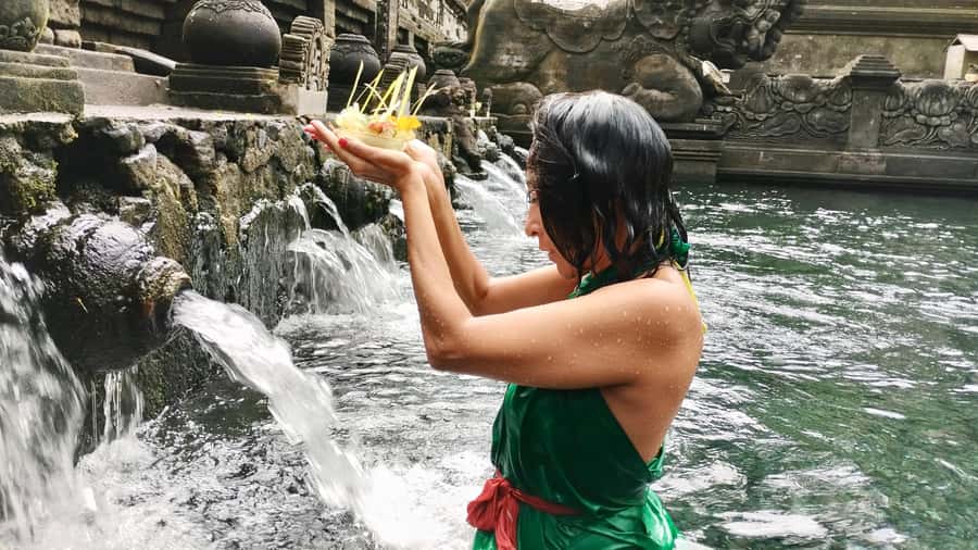 Bali: Soul Retreat and Aura Cleansing Experience - Smudging, incense, and the idea of cleansing