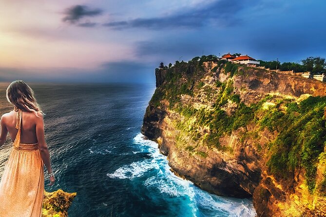 Bali Spa and Uluwatu Sunset Trip with Dinner Packages - A short stop at Padang Padang Beach