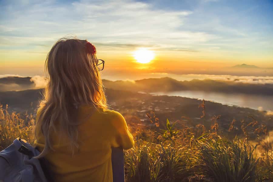 Bali: Sunrise Mount Batur Hike with Breakfast - Sunrise above Lake Batur