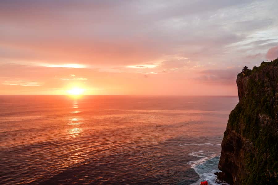 Bali Sunset: Uluwatu Temple, Kecak Dance and Jimbaran Bay - Small details that can make the evening better