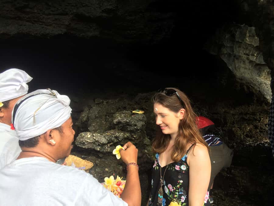 Bali: Taman Ayun and Tanah Lot Temple - Tanah Lot: the view is the main event