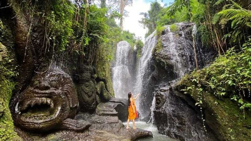 Bali: Taman Beji Griya Waterfall Purification Ritual - Clothing, comfort, and health limits