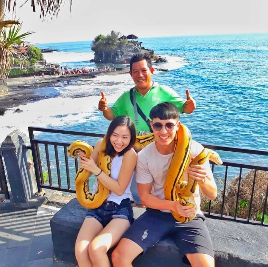 Bali: Tanah Lot Temple Half Day Sunset Tour - What the guides add to the visit