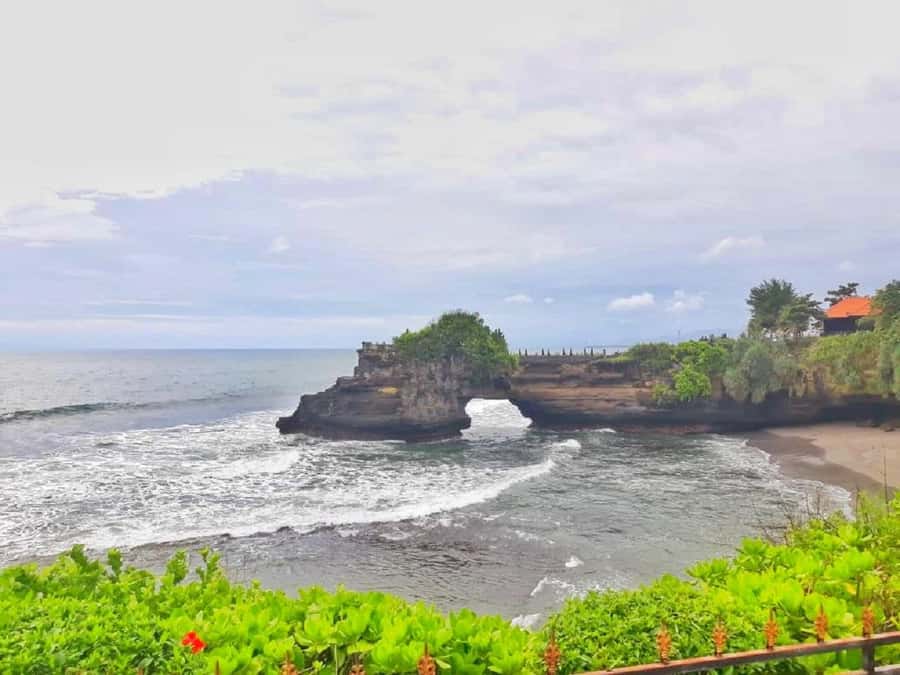 Bali: Tanah Lot Temple Half Day Sunset Tour - Small group benefits and limits
